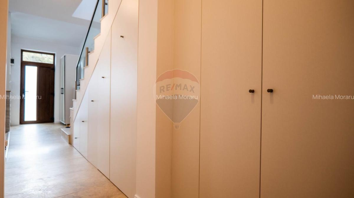 Vanzare - vila 4 camere de complet mobilata, str. Caisului - Dobroesti - 29