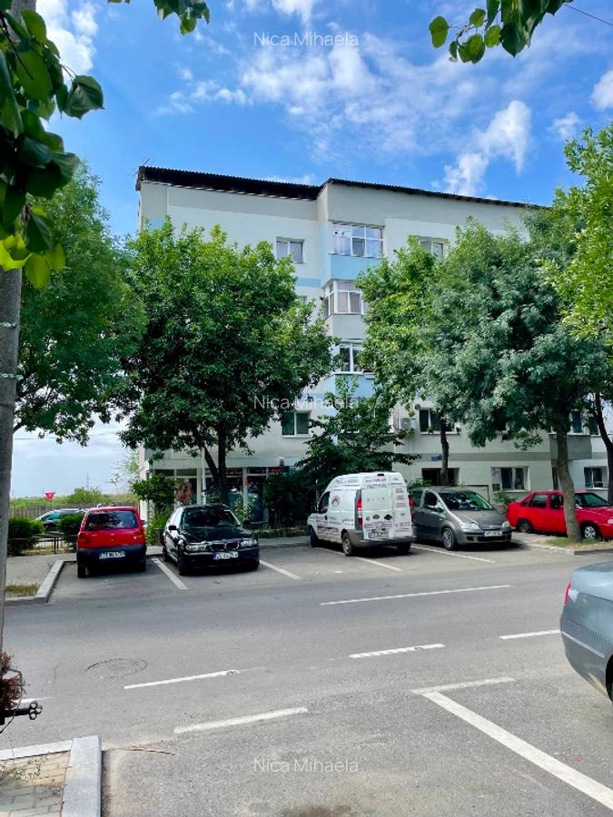 Vând apartament cu 3 camere - 1