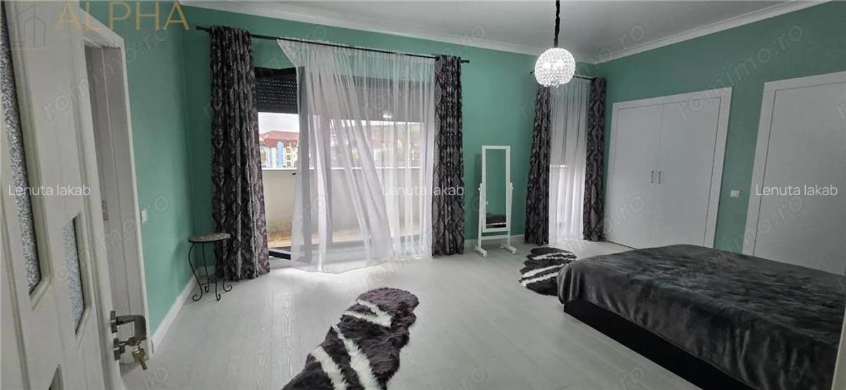 De inchiriat Penthouse de lux - 4 De inchiriat Penthouse de lux - 4