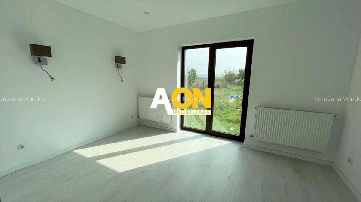 Casa de Vanzare, 3 Camere, 500mp Teren - 8