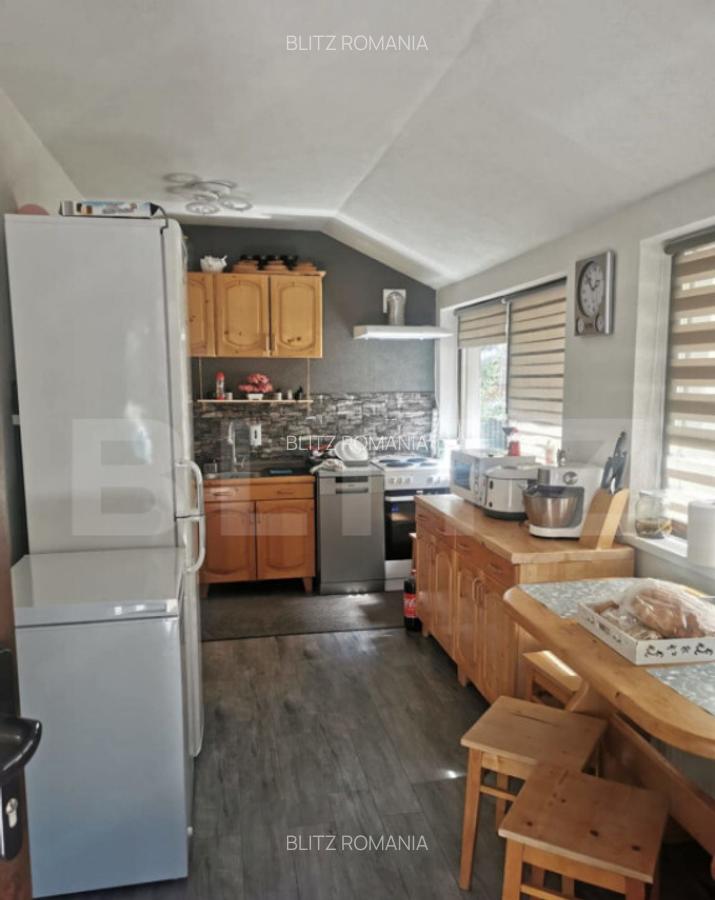 Oportunitate unica: locuin?a de vacan?a cu 4 camere ?i cu - 2