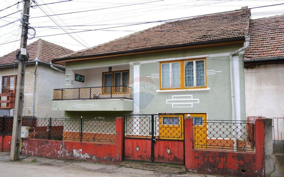 Casa situata in Media?,intr-o zona in plina dezvo... - 2