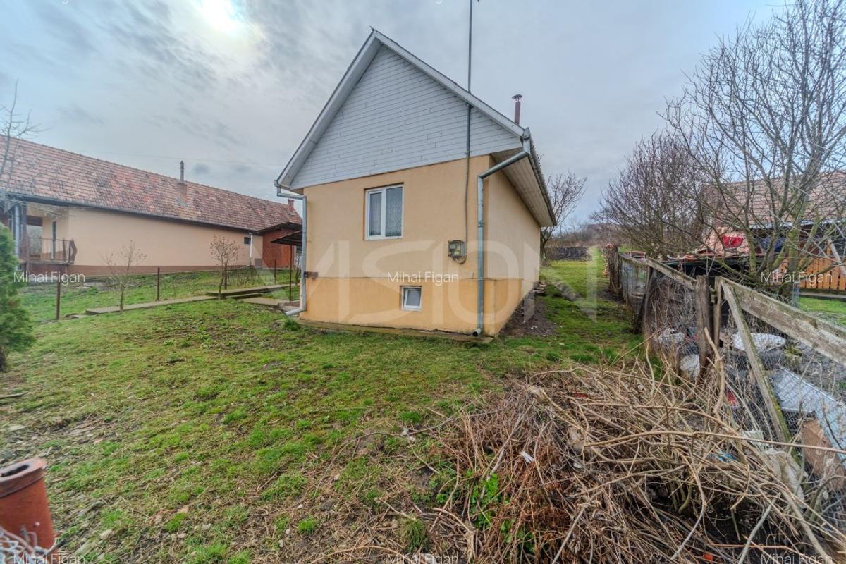 Casă la țară | 57 m² + anexe | 2844 m² teren | Căianu - 2