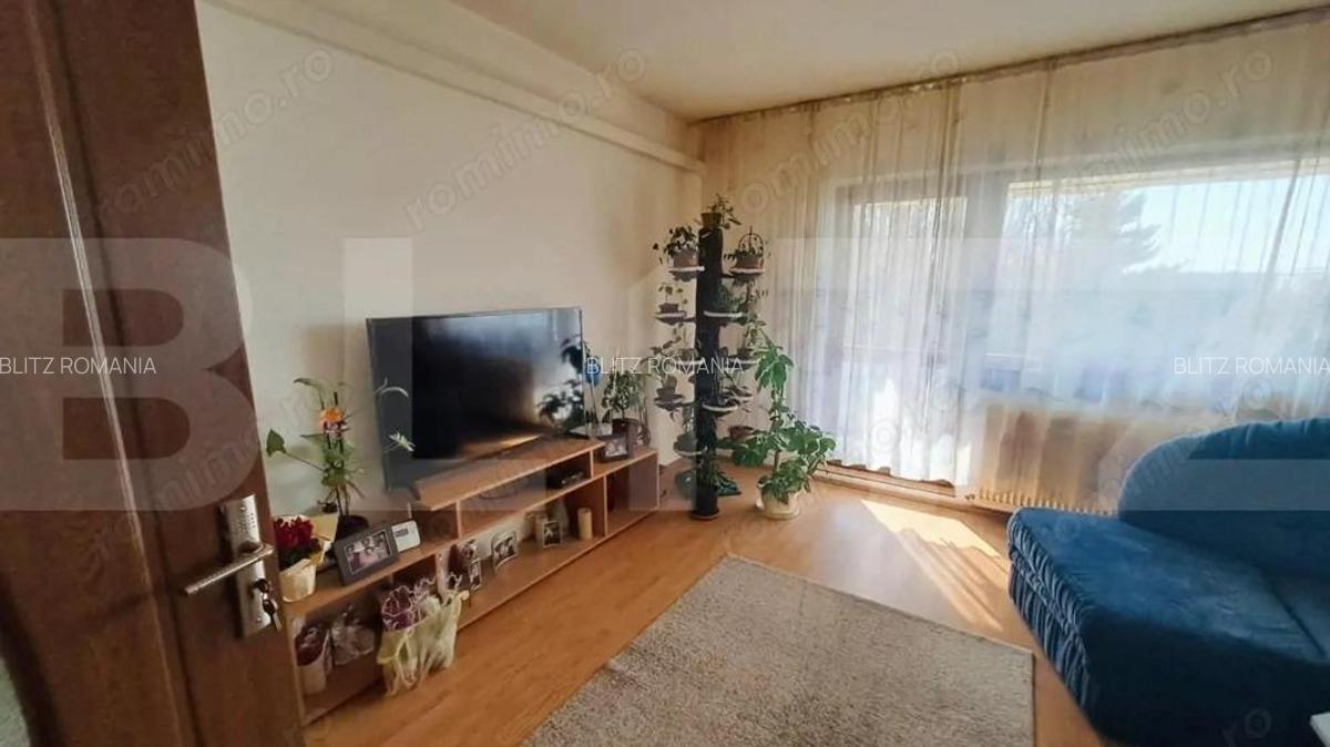 Apartament cu 4 camere, 2 bai, 2 balcoane, Miori?a, spa?ios ?i luminos - 3