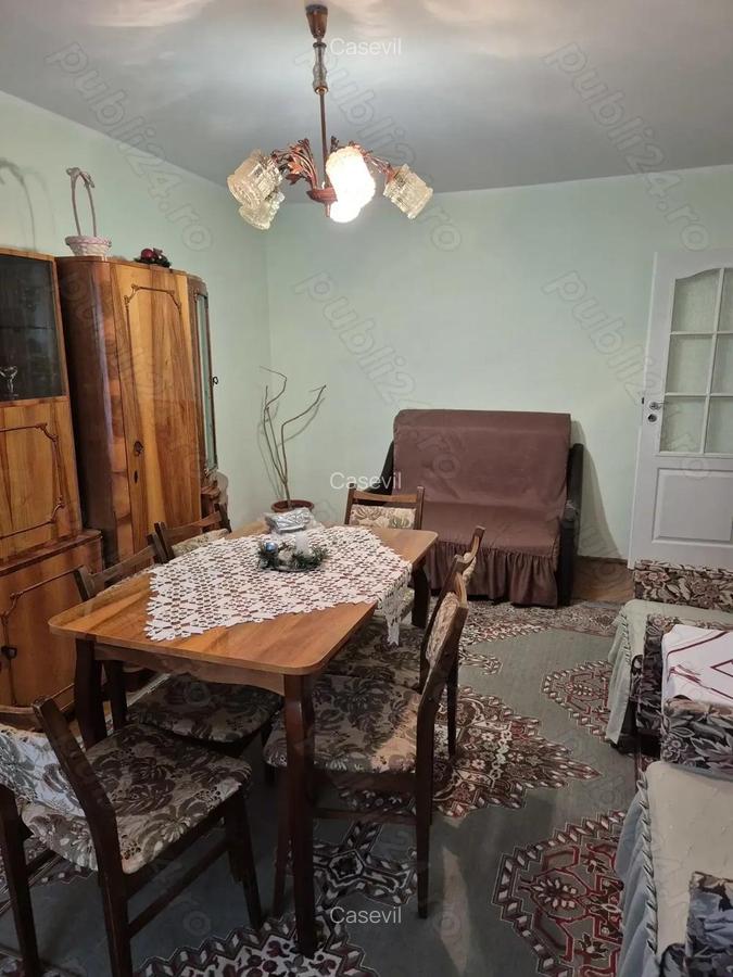 Apartament cu trei camere, zona Bradet, disponibil - 5