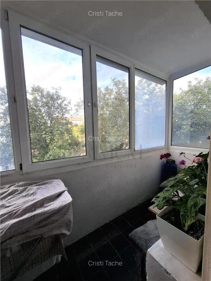 SOARELUI - ETAJ 2 - BLOC IZOLAT - 3 CAMERE - 2 BAI - 2 BALCOANE - CENTRALA PROPRIE - DECOMANDAT - 18 SOARELUI - ETAJ 2 - BLOC IZOLAT - 3 CAMERE - 2 BAI - 2 BALCOANE - CENTRALA PROPRIE - DECOMANDAT - 18