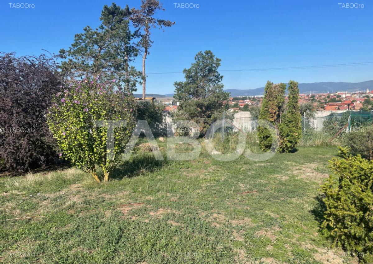 Teren intravilan de vanzare in Sebes zona Motel Dacia - 1