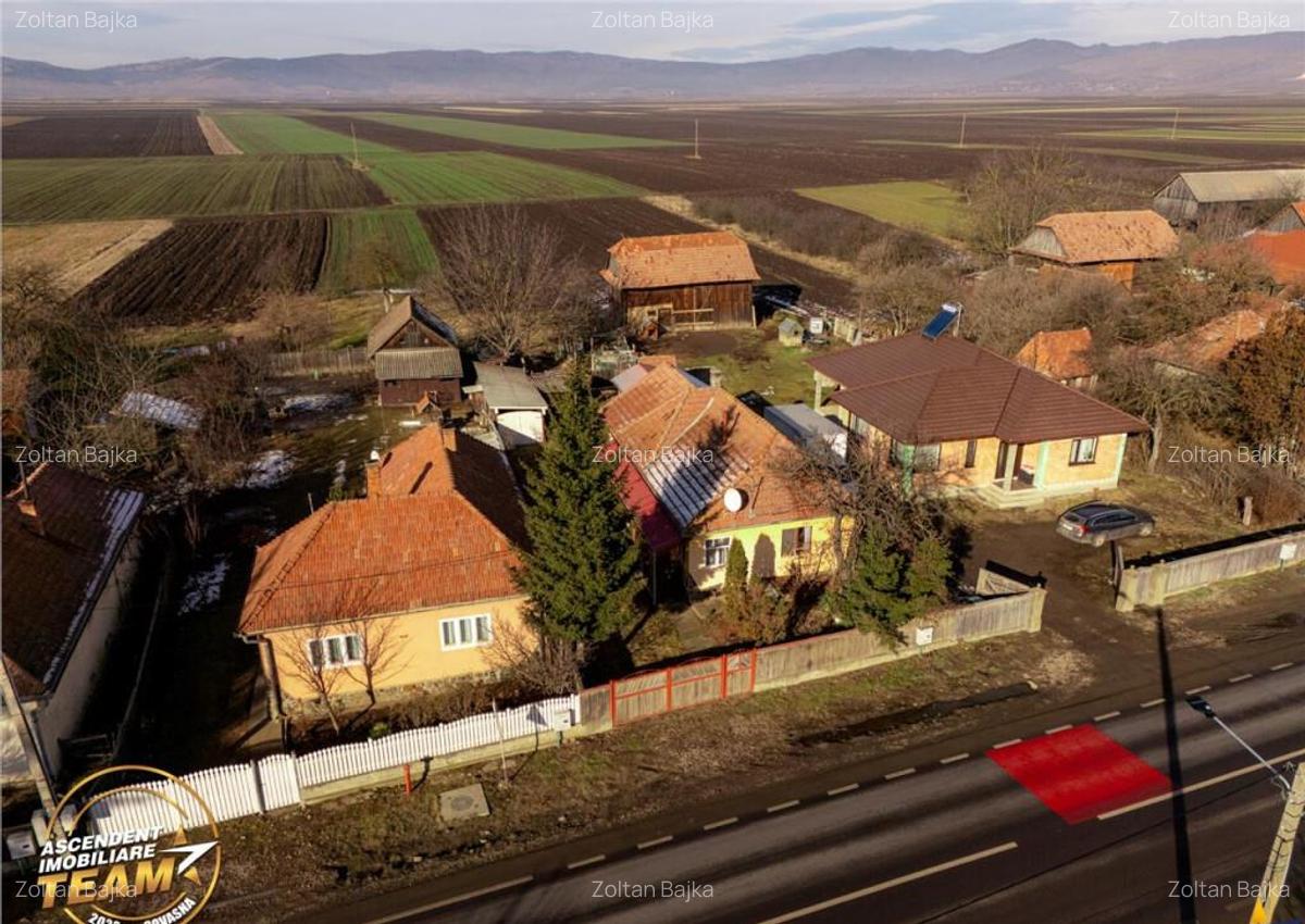 3DFILM! Casa cu 3 camere,1.800mp teren, facilitati apreciabi - 2
