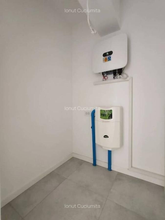 Apartament cu 3 camere decomandat în Titan - 16