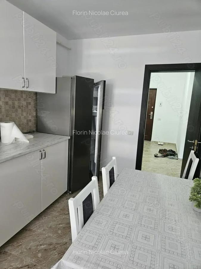 Apartament de vanzare - 5