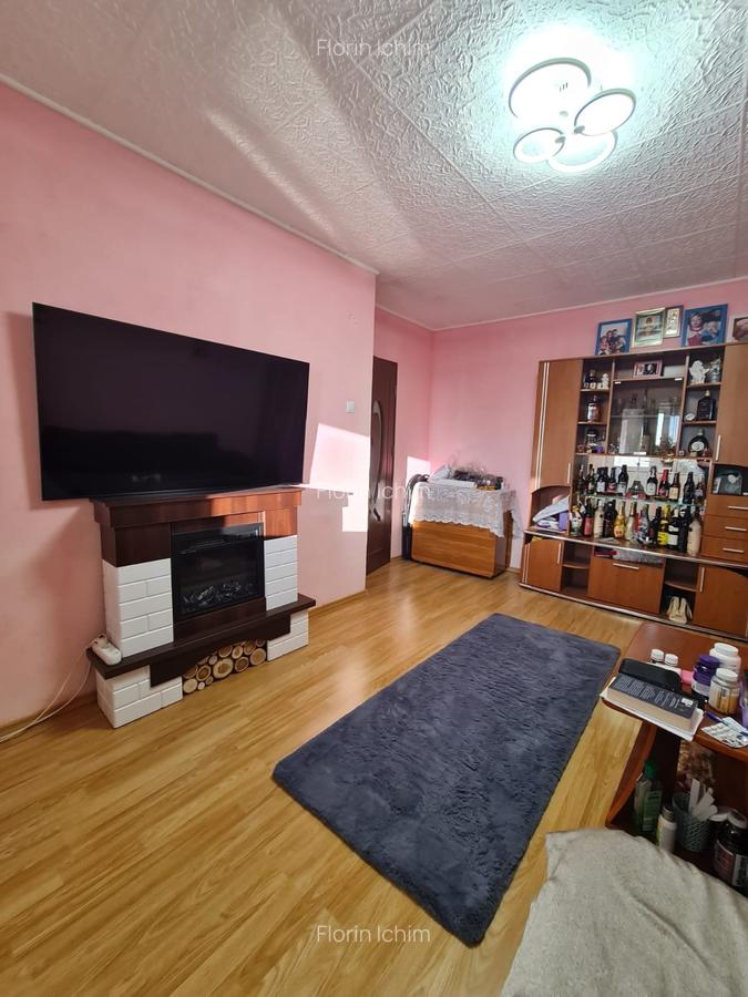 Vanzare apartament 4 camere dec, in Galati, Micro 39A, sup.91mp, mobilat - 4 Vanzare apartament 4 camere dec, in Galati, Micro 39A, sup.91mp, mobilat - 4
