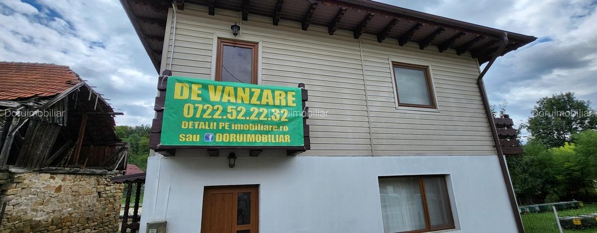 Slanic,casa de vacanta,mica pensiune,P+1E,an 2014! - 1