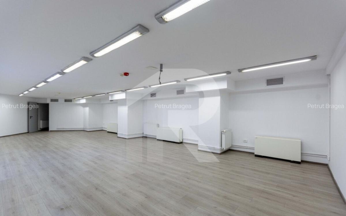 Spa?iu subsol | Vitan Center | 100 mp | Utilitati incluse - 2
