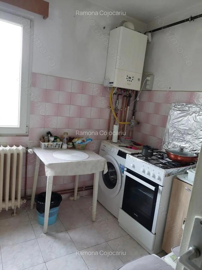 Apartament cu o camera , str Vasile Lucaci - 2