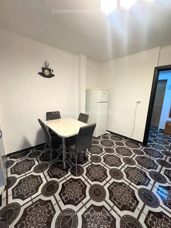 Inchiriere 2 camere + parcare - 12