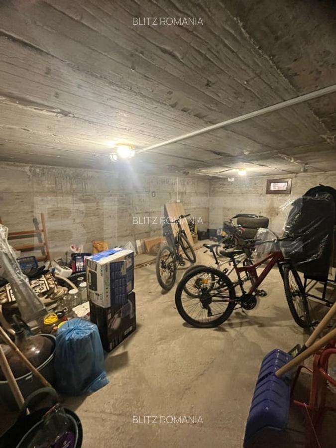 Apartament 3 camere - 2 parcari, 2 balcoane si boxa - 10