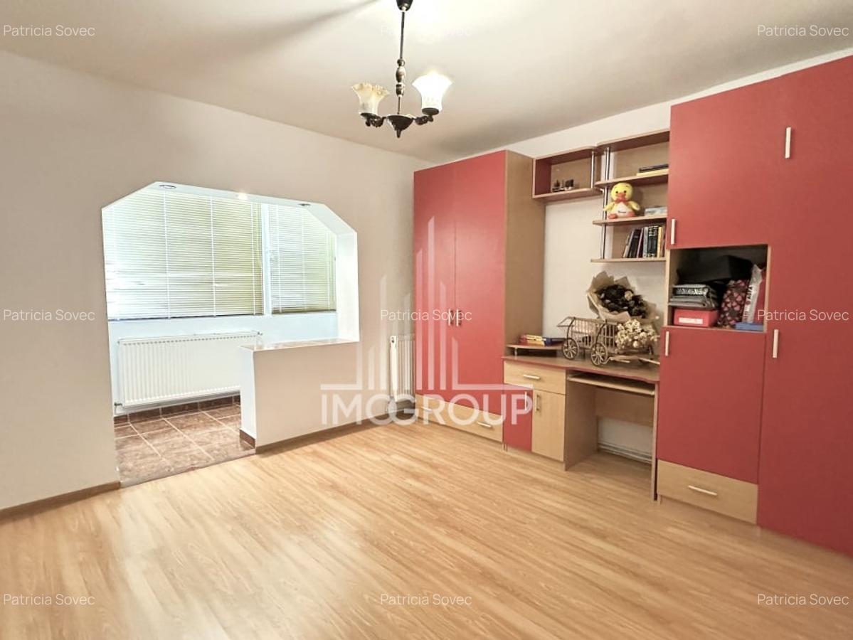 Apartament cu 3 camere decomandate, Zona Shopping City Calea Sagului - 3