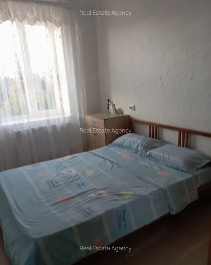 2 camere in zona Complexului Studentesc - 1