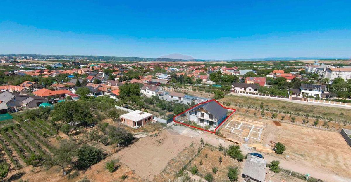 Casa de vanzare cu 4 dormitoare, teren 573 mp, in San... - 2