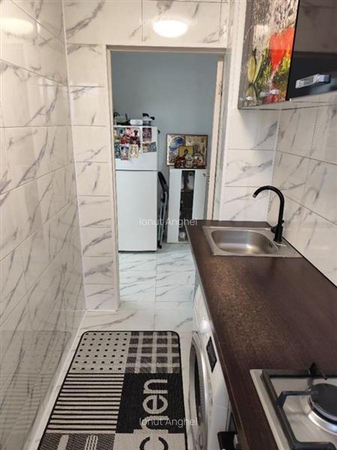 Apartament cu 2 camere decomandat în Tei - 4