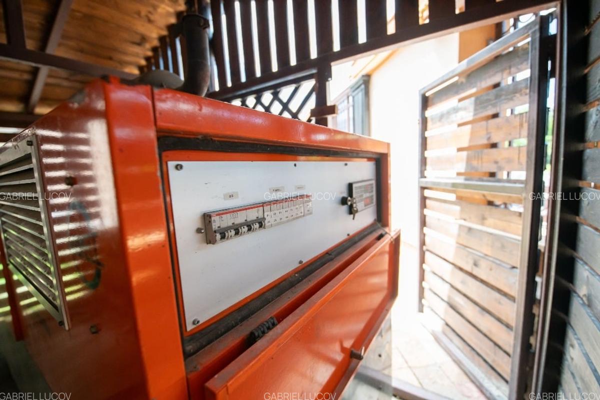 VILA P+2 CU PISCINA, 22 CAMERE SI CONSUM ZERO, BANEASA - ROMATSA - 16