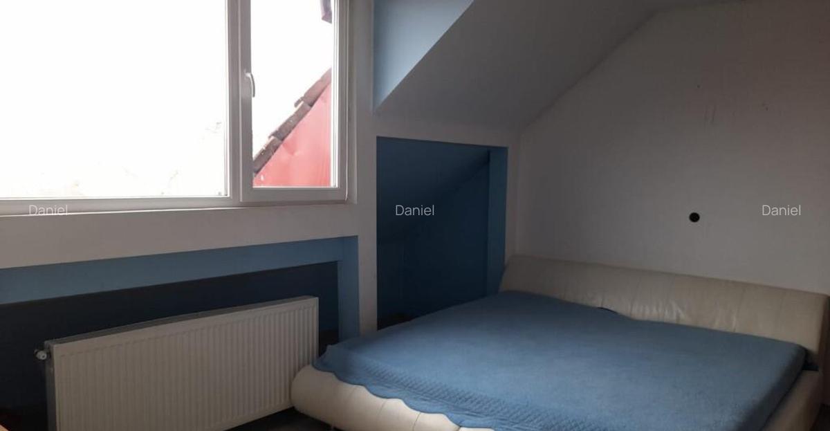 Apartament la vila, 3 camere Cisnadie ultracentral et 2 - 5