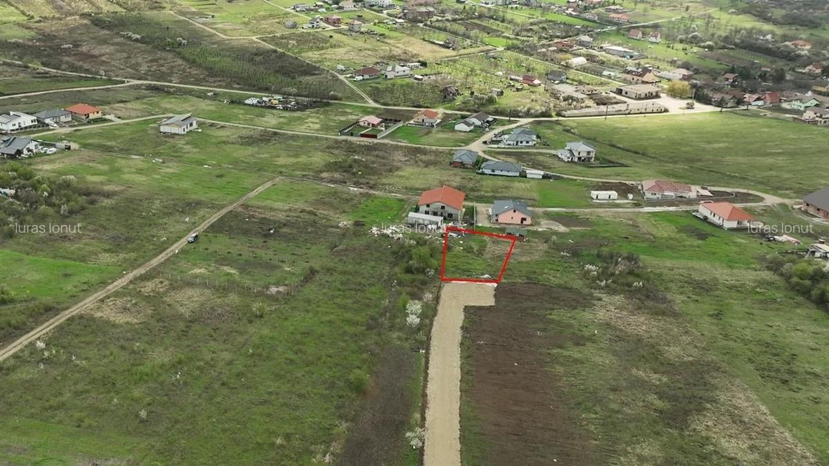 Teren Construcții intravilan de 700 mp, în Paleu - 1