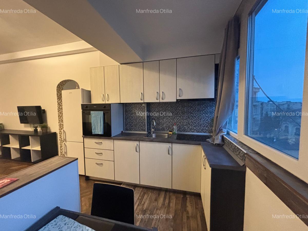 Vanzare apartament cu 4 camere  C.A. Rosetti - 9