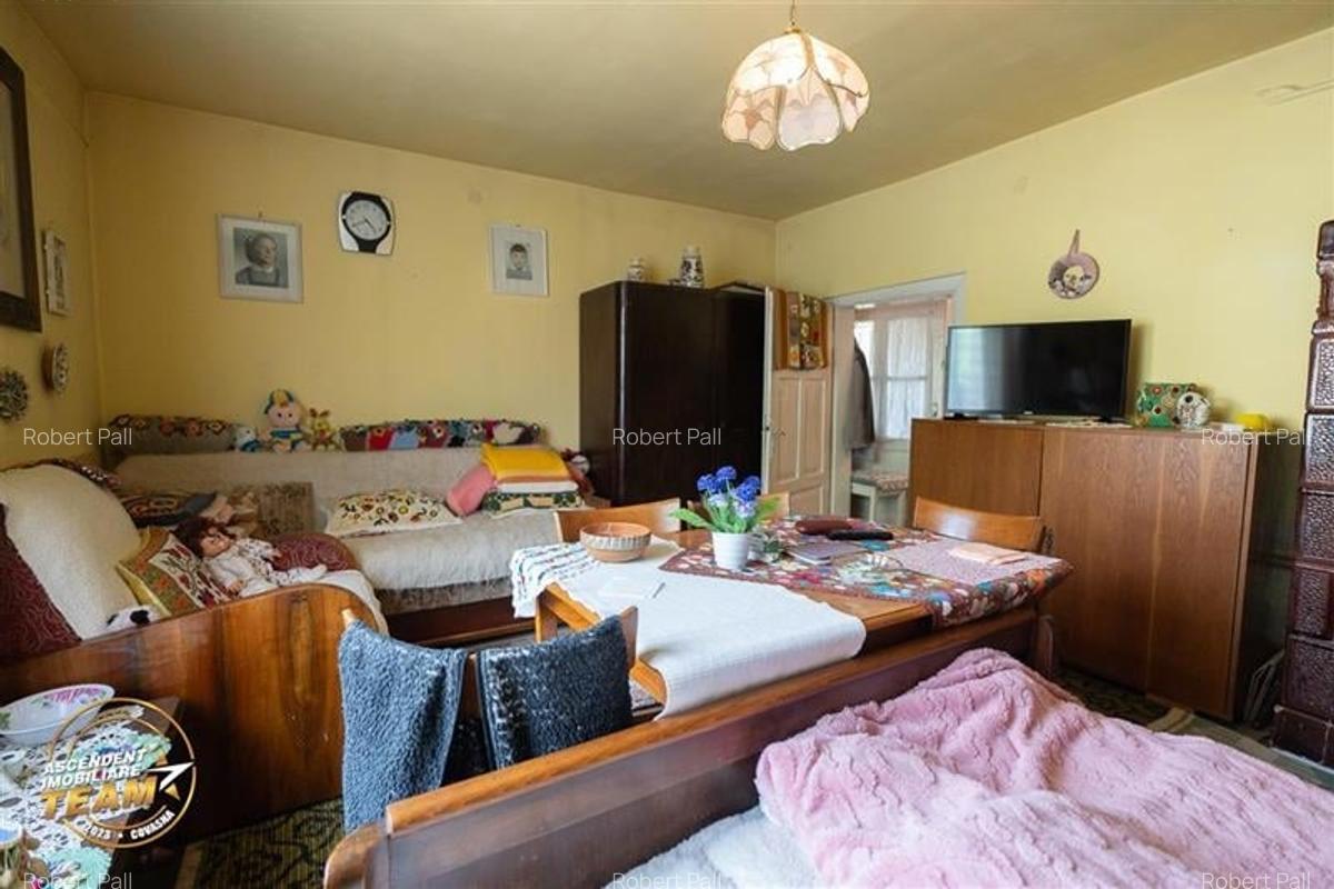 Casa traditionala, cu teren generos de 534 mp, Targu Secuiesc - 3