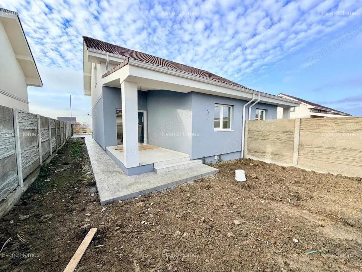 Duplex cu 4 camere si toate utilitatile - Mosnita - Drumul Boilor - 1