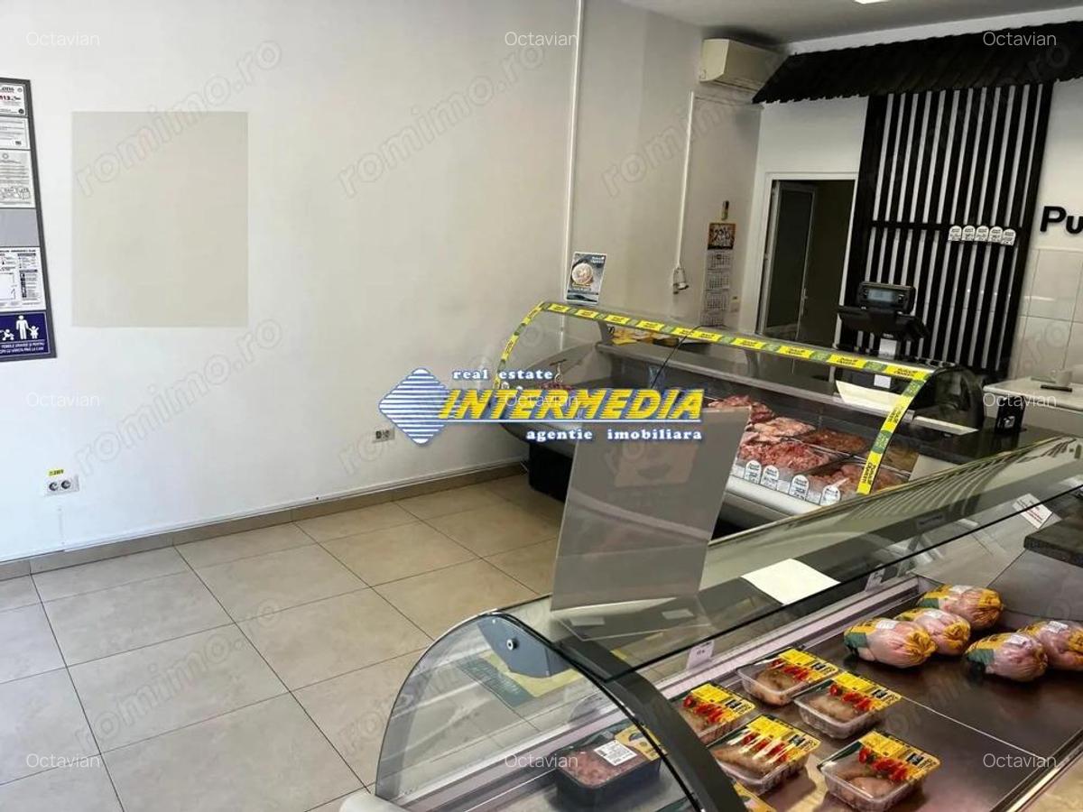 Spatiu comercial 50 mp in Cetate cu vad foarte bun finisat - 1