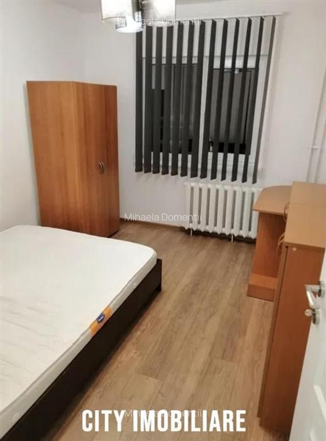 Apartament 3 camere, decomandat, zona FSEGA. - 2
