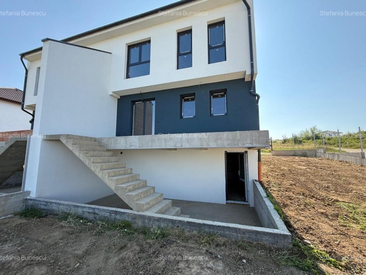 Casa individuala de vanzare  | 120 mp +230 mp | Cisnadie - 2