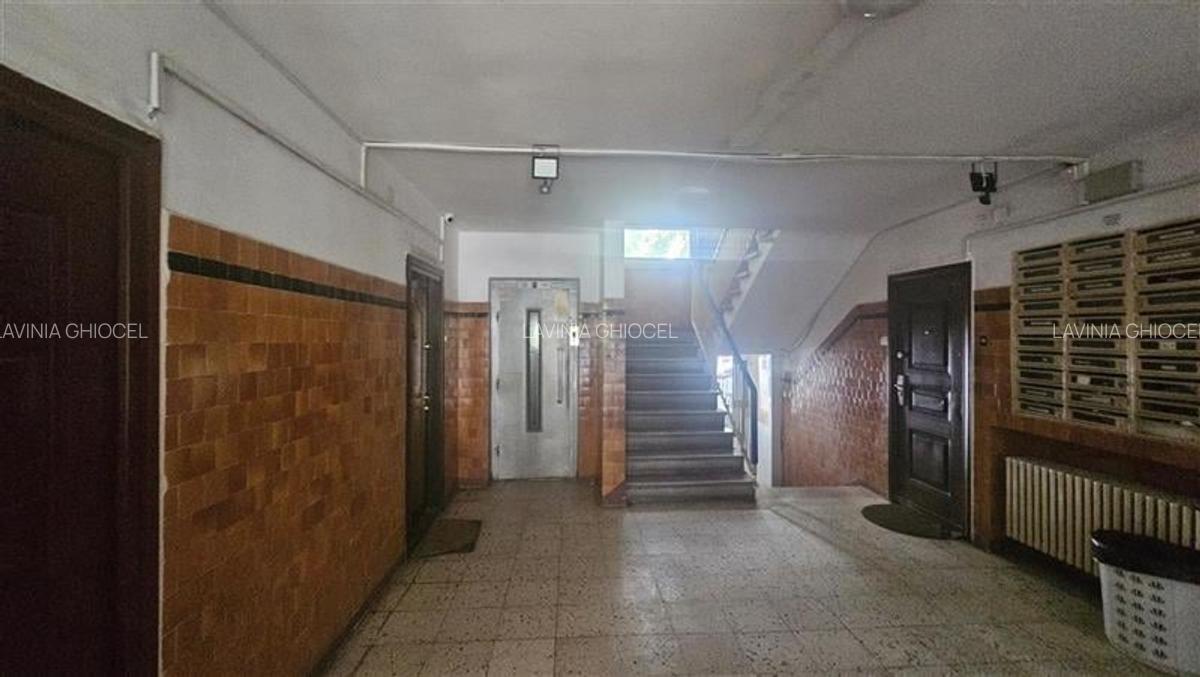 Apartament 3 camere de inchiriat, -1 minut de metrou Lujerului, bloc reabilitat - 34
