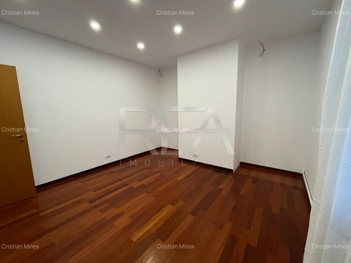 Apartament 4 camere  Resedinta - 9