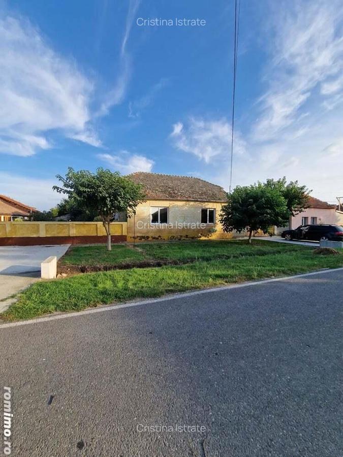 Sanmartinu Sarbesc- Casa individuala- 1370 mp teren - 2 Sanmartinu Sarbesc- Casa individuala- 1370 mp teren - 2