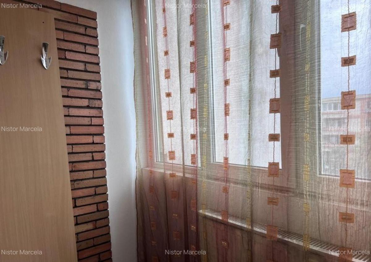 Apartament 2 camere in Deva, zona Liceul Auto - 10