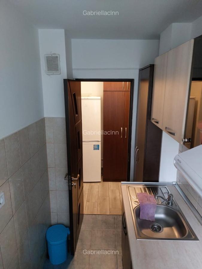 Inchiriez apartament 2 camere decomandat  utilat -mobilat - 8 Inchiriez apartament 2 camere decomandat  utilat -mobilat - 8