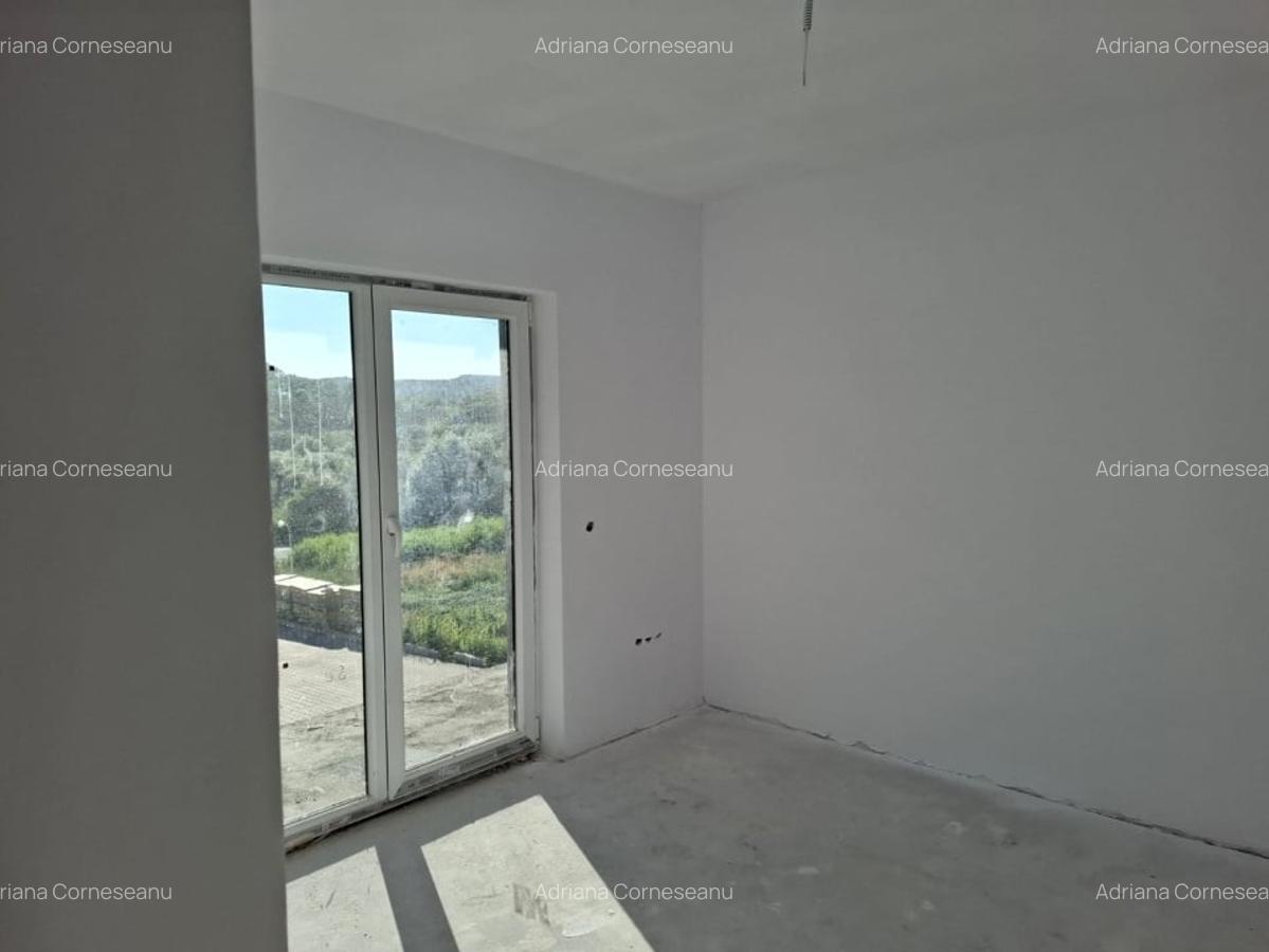 Casa individuala, 4 camere, 152mp, 2 locuri de parcare. - 13