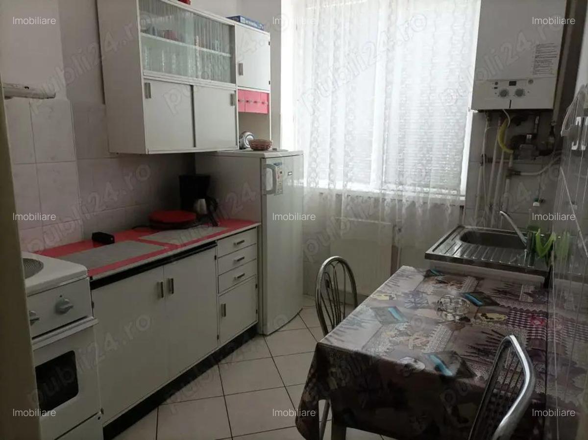 Apartament 2 camere mobilat-etaj2-zona ultracentrala Deva - 5