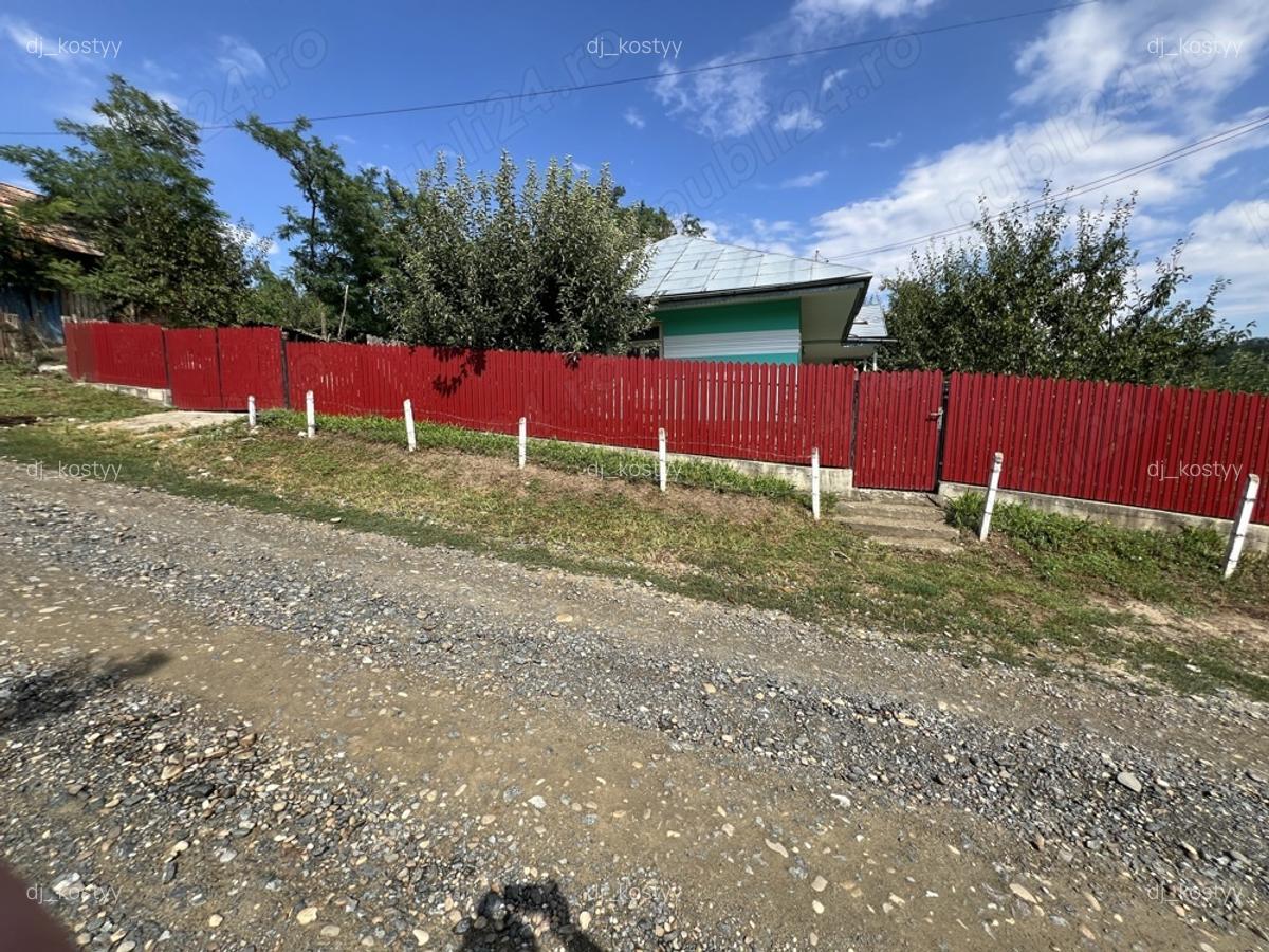 Vand Casa in sat Plopi com. Bunesti-Averesti - 2