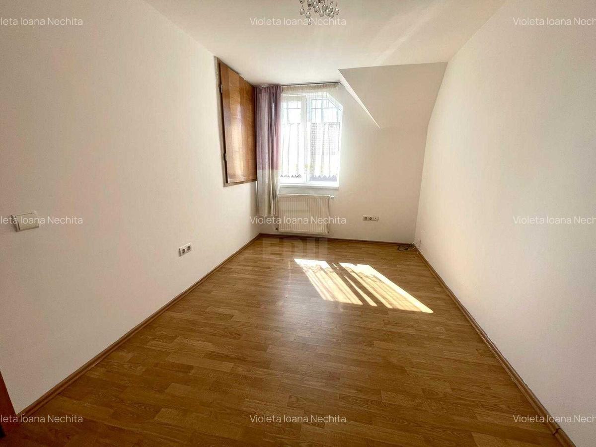 Casa duplex 3 dormitoare+living curte proprie str privata Eugen Ionesco - 1