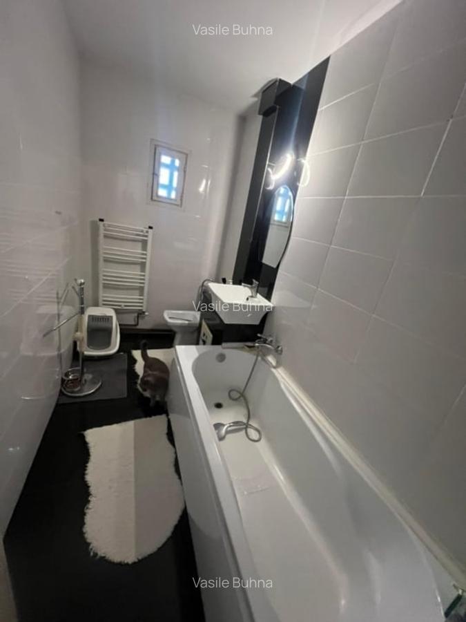 PODU ROS - SENS GIRATORIU - 2 CAMERE DE 50MP - BLOC FARA RISC SEISMIC - RENOVAT! - 2