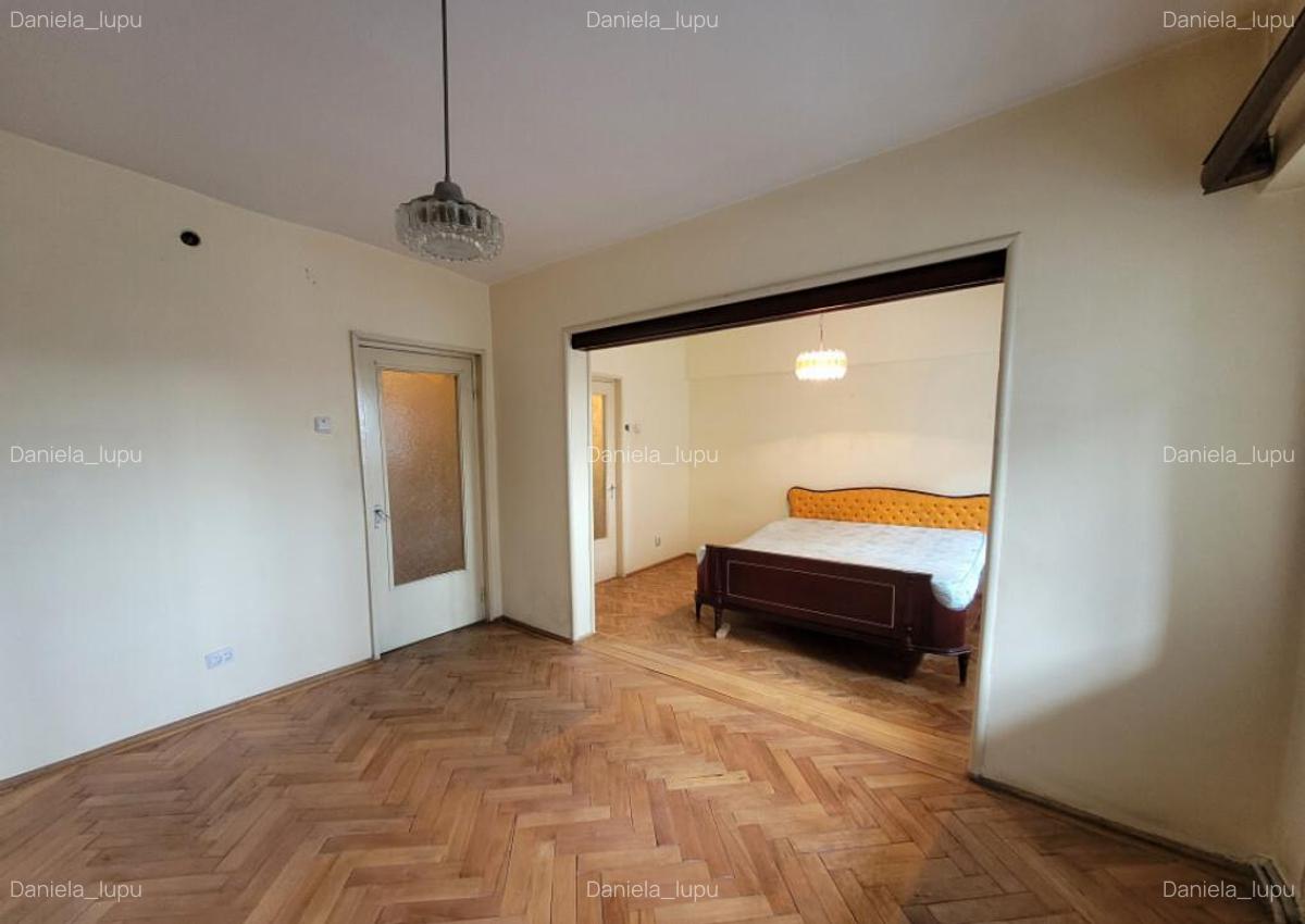 Apartament 4 camere - 82 mp - ultracentral - Targu Jiu - 2 Apartament 4 camere - 82 mp - ultracentral - Targu Jiu - 2