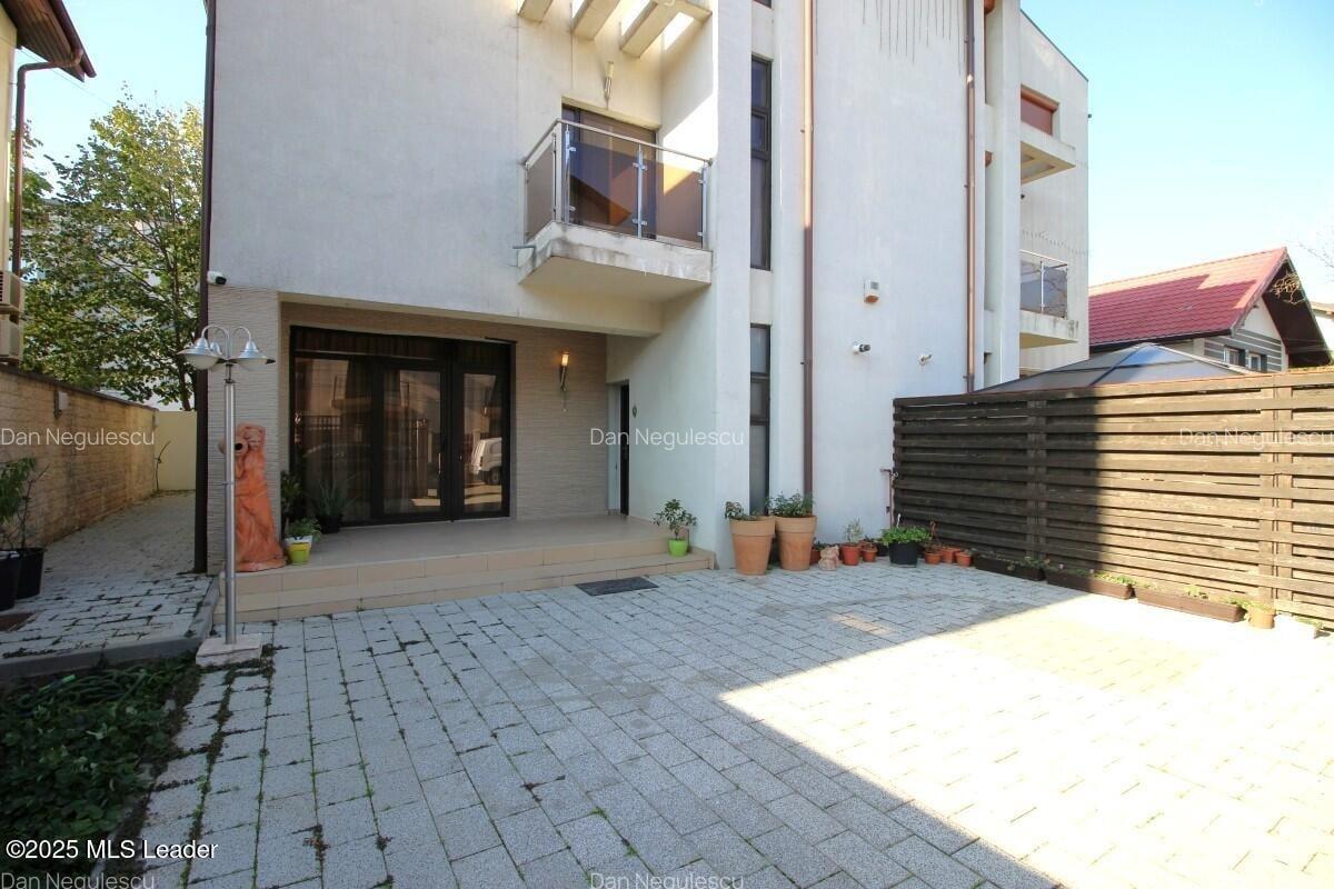 Popesti-Leordeni, Sf. Agnes, vila 2010, p+1+m, 216 mp, curte 138 mp! - 26