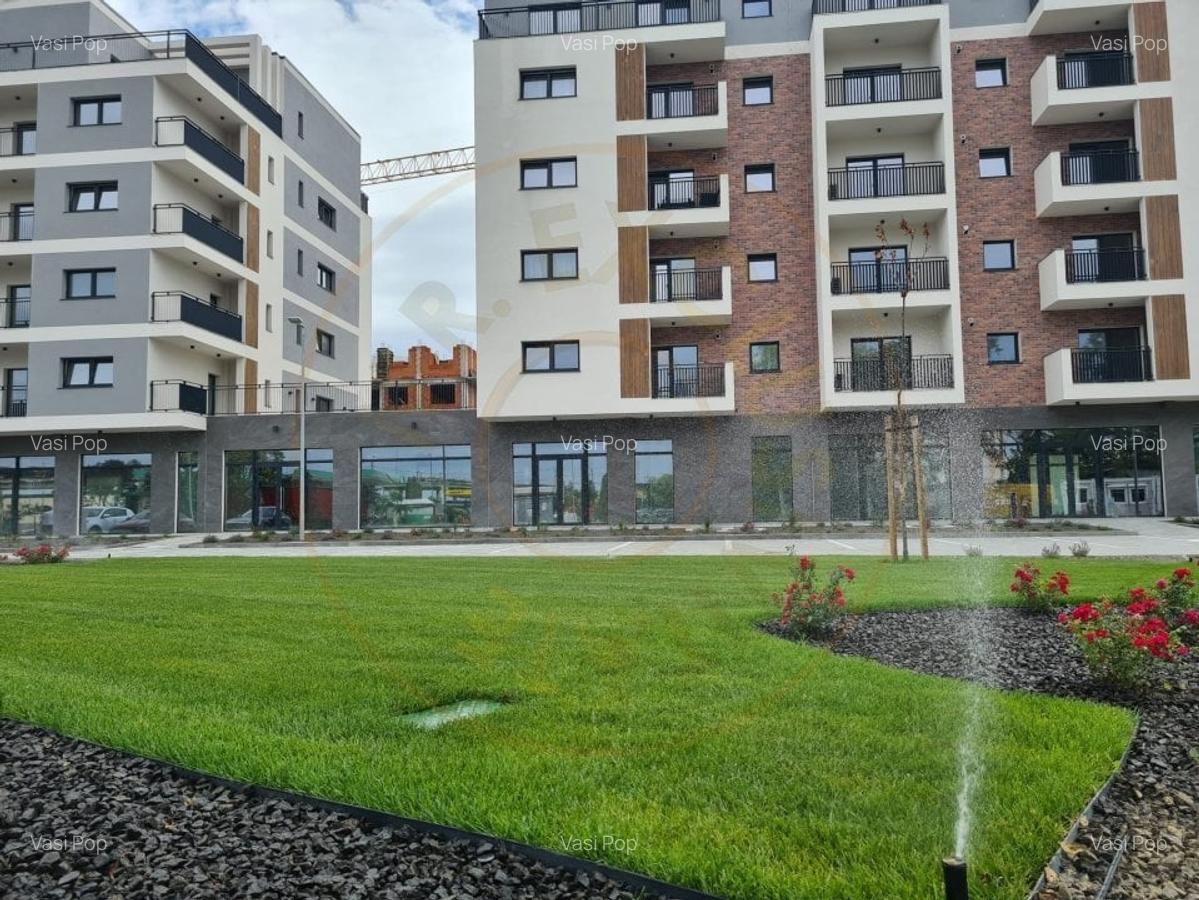 De vanzare apartament 3 camere Botizului Smarald City - 2