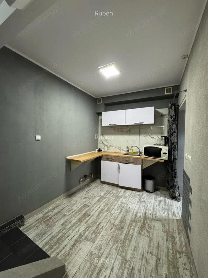 Birou de inchiriat in zona P-ta Romana - 7