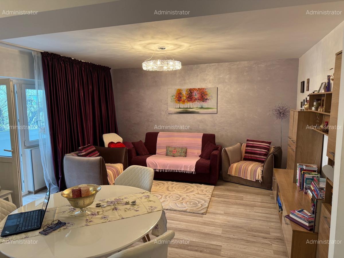 Aviatiei Hotel Cristal Palace apartament cu 2 camere de vanzare - 4