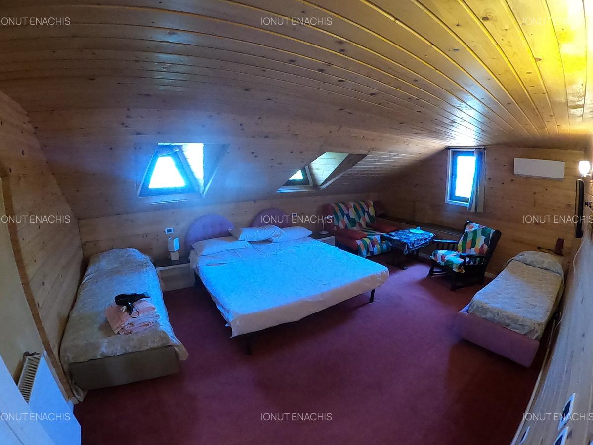 VANZARE CASA VILA INDIVIDUALA - 3