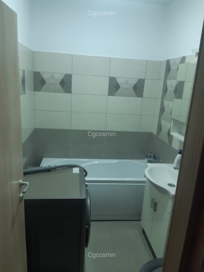 Apartament 2 camere de vanzare - 2